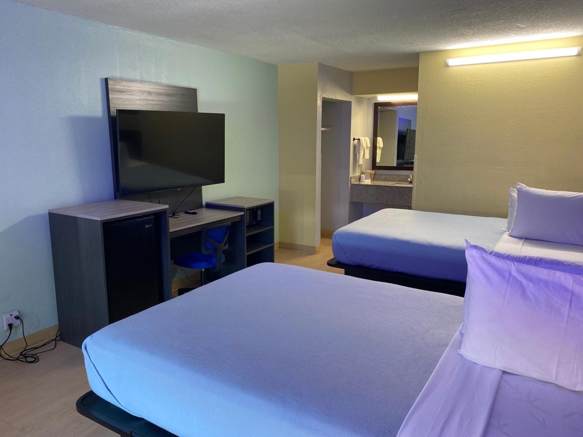 Ferry Pass Rest And Relax Inn מראה חיצוני תמונה