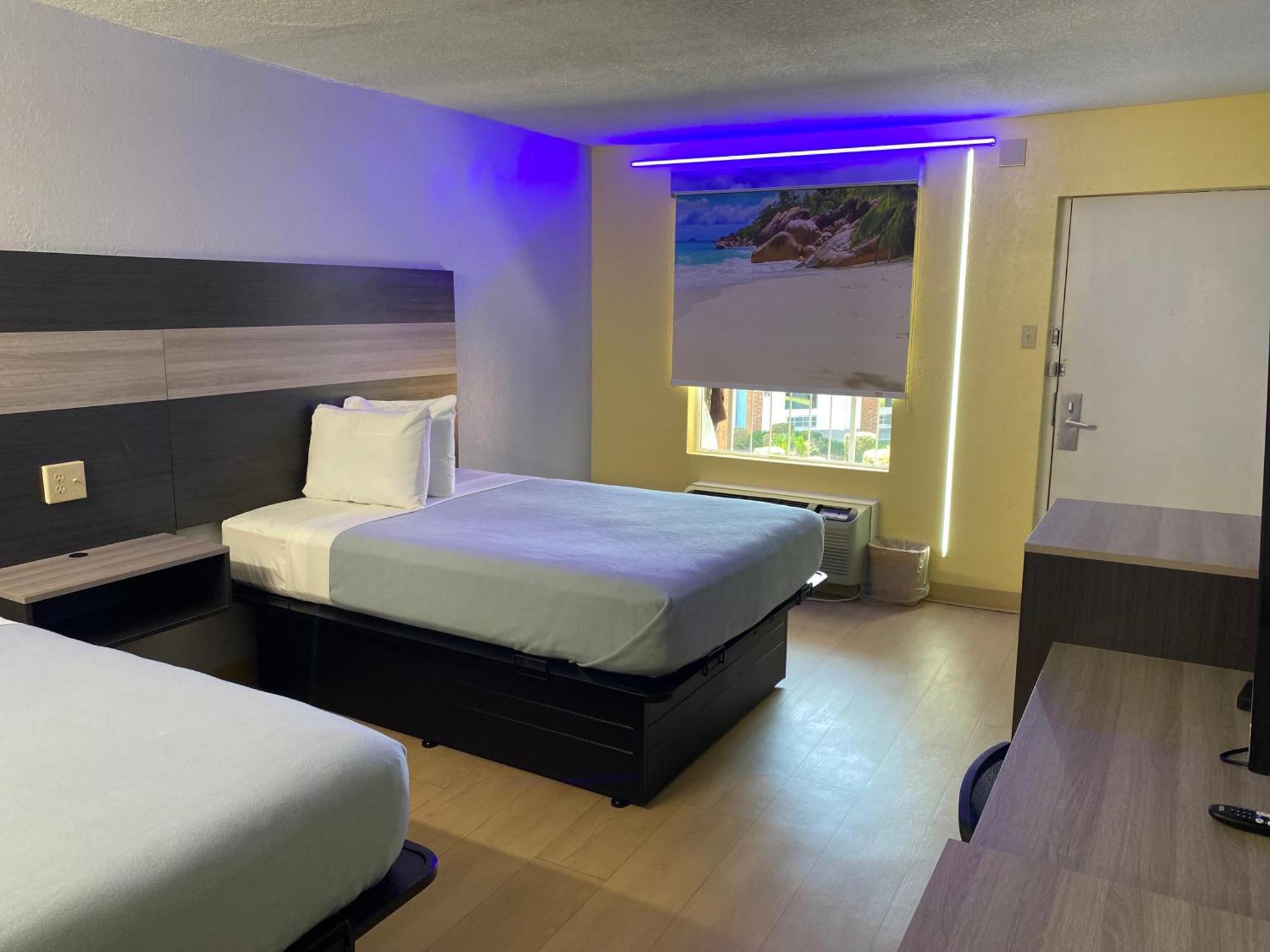 Ferry Pass Rest And Relax Inn מראה חיצוני תמונה